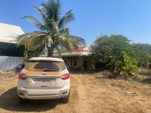 CHEAP!! Agricultural Land with house for sale good for rubber plantation – 125 Hectares (Battambang)