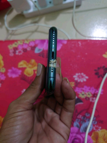 iPhone 11bro 64g