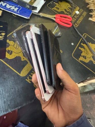 iPhone 7 នៅសុាំសុីន 15$