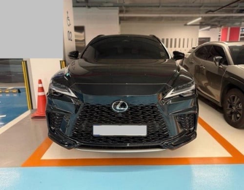 Lexus Rx500h 2024 F-Sport full options DRECT4• km : 11384• 3 keys ( same NEW CAR )