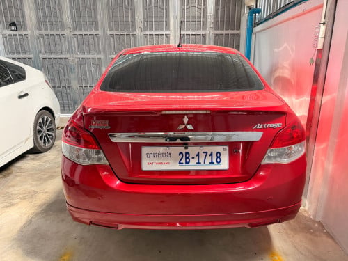 Mitsubishi Attrage 2015 Sport Company ឆ្វេងសុីន​ ឡានស្អាត​