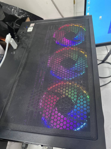 Sell Set Gaming Desktop  32G RAM + 1TB HDD, 5060VGA