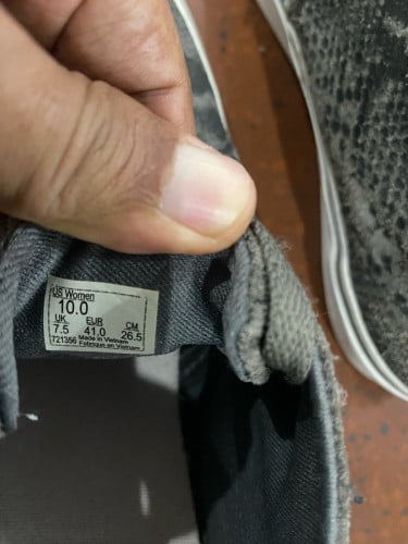 Vans