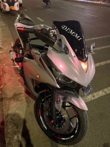 YAMAHA YZF-R3