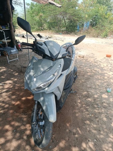 ឆ្នាំ017 Honda click 125i អត់❤️ស្អាត100%