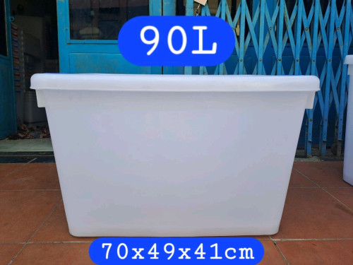 ធុងជ្រុងស DUYTAN