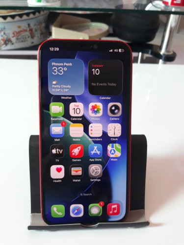 លក់ Iphone 12 ហ្សីនមួយជុំ