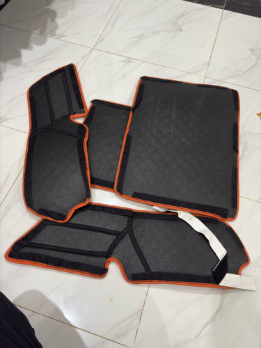 កំរោល​គូទ​ក្រោយ​NX-200tនៅ​ថ្មី​98%