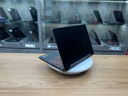 Asus Tuf gaming A15 FA506 (Gaming&Design)