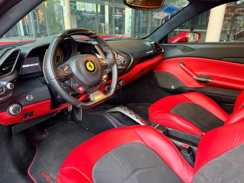 Ferrari 488 GTB Italia Upgrade Pista V8 Twin Turbo