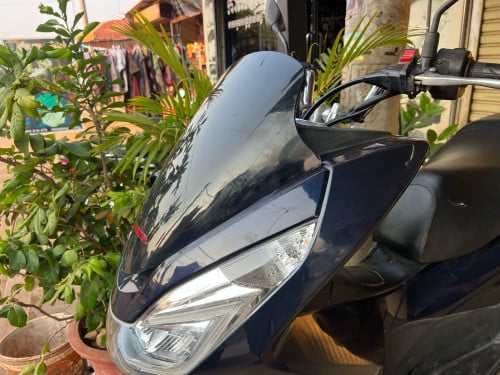 Honda PCX 2015 Japan ស្អាត