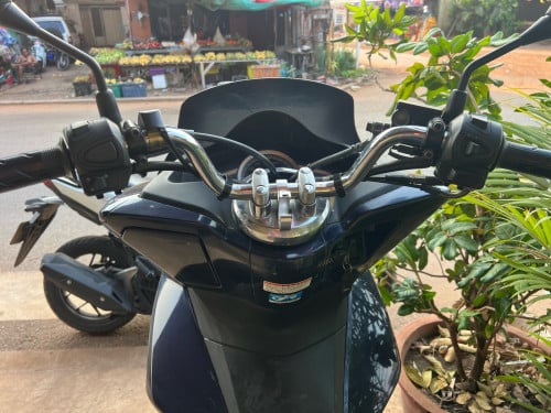 Honda PCX 2015 Japan ស្អាត
