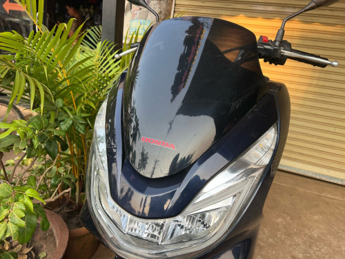Honda PCX 2015 Japan ស្អាត