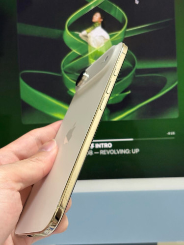 iphone 17 air LL 256G 99.99% full box