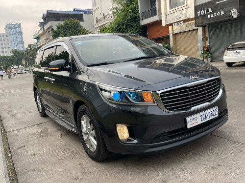 KIA Carnival 2015