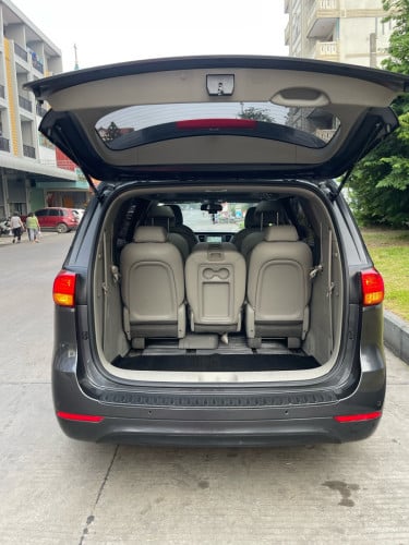 KIA Carnival 2015