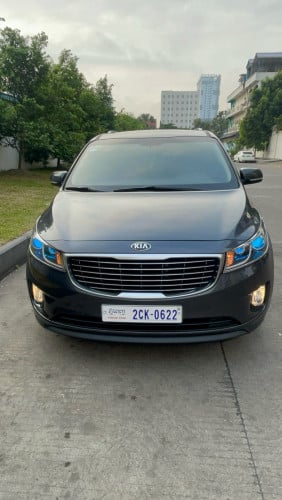 KIA Carnival 2015