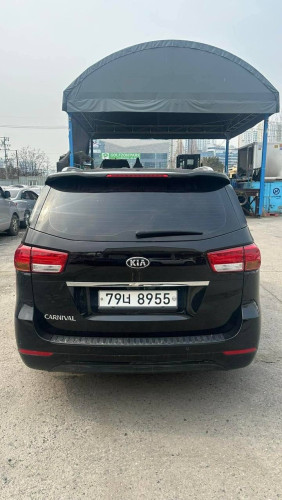KIA Carnival 2015