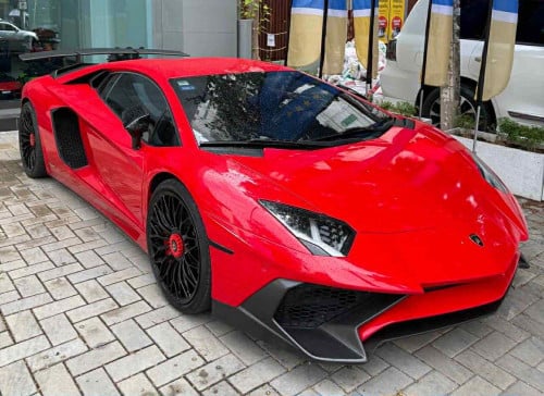 Lamborghini Aventador with IPE Full System Exhaust