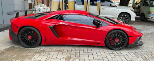Lamborghini Aventador with IPE Full System Exhaust