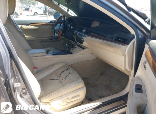Lexus Es300h 2013 Full Option ឡានកាលីសុទ្ធ