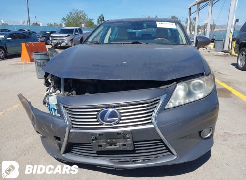 Lexus Es300h 2013 Full Option ឡានកាលីសុទ្ធ