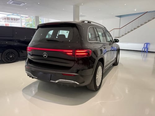 Mercedes Benz EQB 260 ( 2025 )