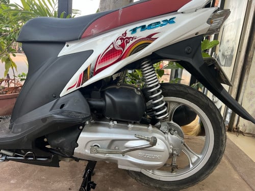 Nex 018 ឡើង 025 ស្អាត