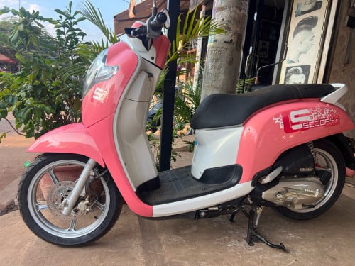 Scoopy 020 ស្អាត ម៉ាសុីនអេម