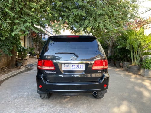 Toyota fortuner 2007 ឡាននៅថ្មីខ្លាំង