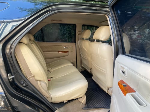 Toyota fortuner 2007 ឡាននៅថ្មីខ្លាំង