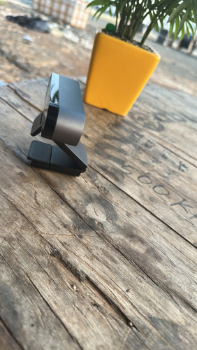 Webcam Logitech Brio 4K Ultra HD (សំណុំហ្ស៊ីន នៅស្អាត 98%)