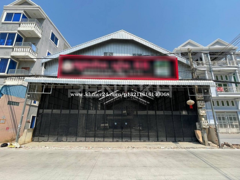 ឃ្លាំងជួលនៅសែនសុខ (ជិតផ្សារដីហុយ)