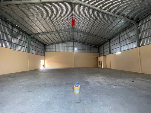 ឃ្លាំងសម្រាប់ជួលនៅចោមចៅ
