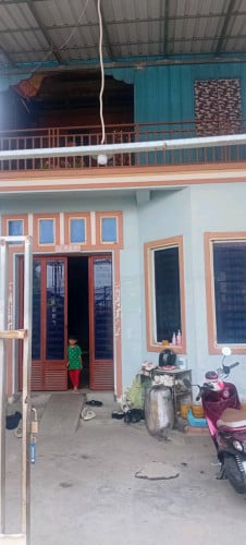 ដីនឹងផ្ទះលក់បន្ទាន់ទន់ៗ