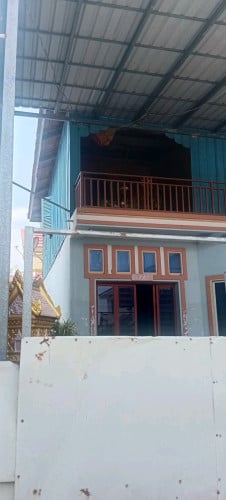 ដីនឹងផ្ទះលក់បន្ទាន់ទន់ៗ
