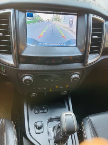 ម៉ាស៊ីនធំ3.2 Ford Wildtrak 2022 Full