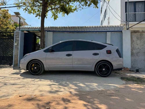 ជួលជាថ្ងៃ30$