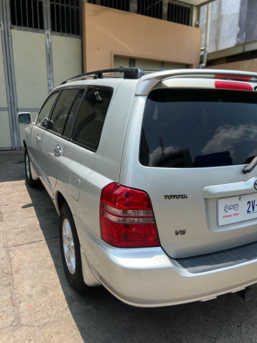 លក់ Highlander 2003 limited ប៉ុង១ ឯកសារគ្រប់ ឡានស្អាត