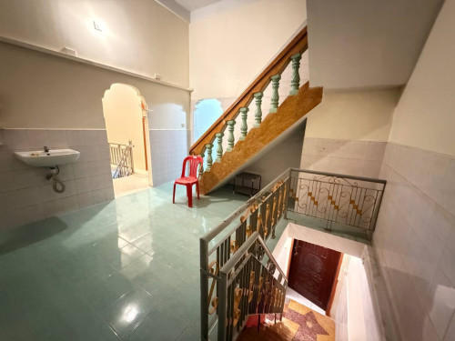 🏠房屋出租,10间卧室，8间浴室,租金1900美