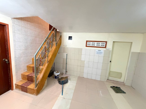 🏠房屋出租,10间卧室，8间浴室,租金1900美