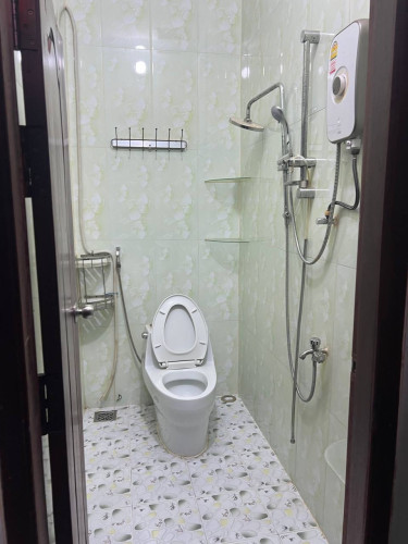 🏠房屋出租,租金：1200美元