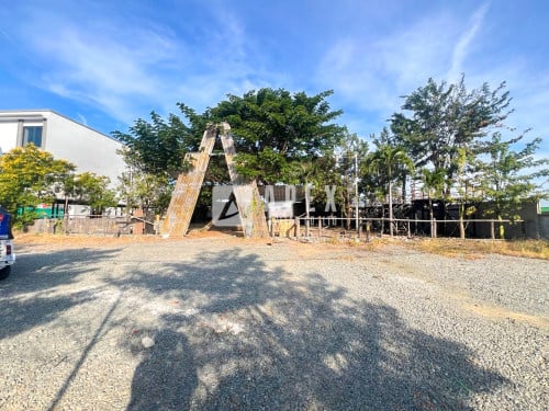 [  ឃ្លាំង សម្រាប់ជួល | Warehouse For Rent ]