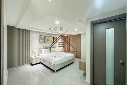 2 Bedroom Apartment For Rent in Chroy Changvar | 7 Minutes from Embassy of France
