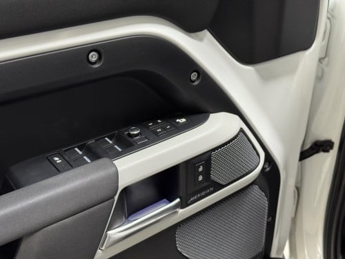 2020 DEFENDER 110 D240 SE FULL OPTION