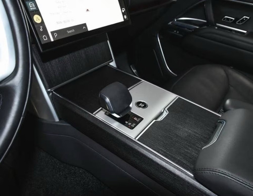 2023 Range Rover P440 SE Plug In Hybrid