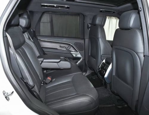 2023 Range Rover P440 SE Plug In Hybrid