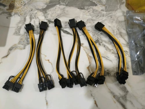 8 Pin to Dual 8Pin (6+2) PCI E
