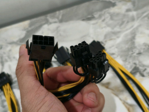 8 Pin to Dual 8Pin (6+2) PCI E