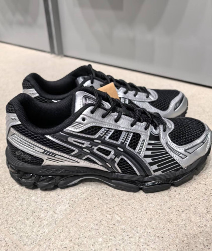 ASICS
